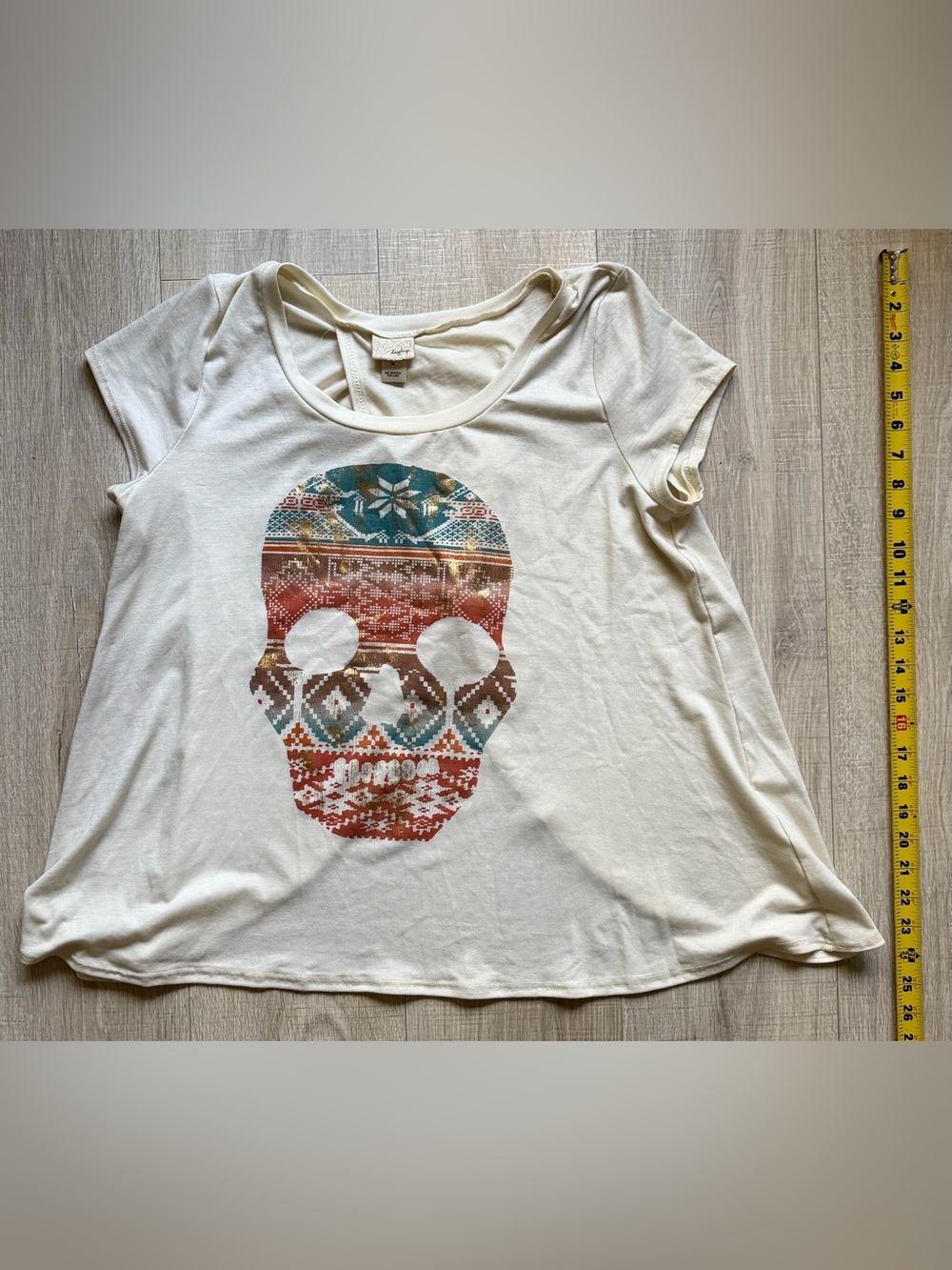 Women’s Daytrip Cream Skull Graphic Tee with Multicolor Fair Isle Print New